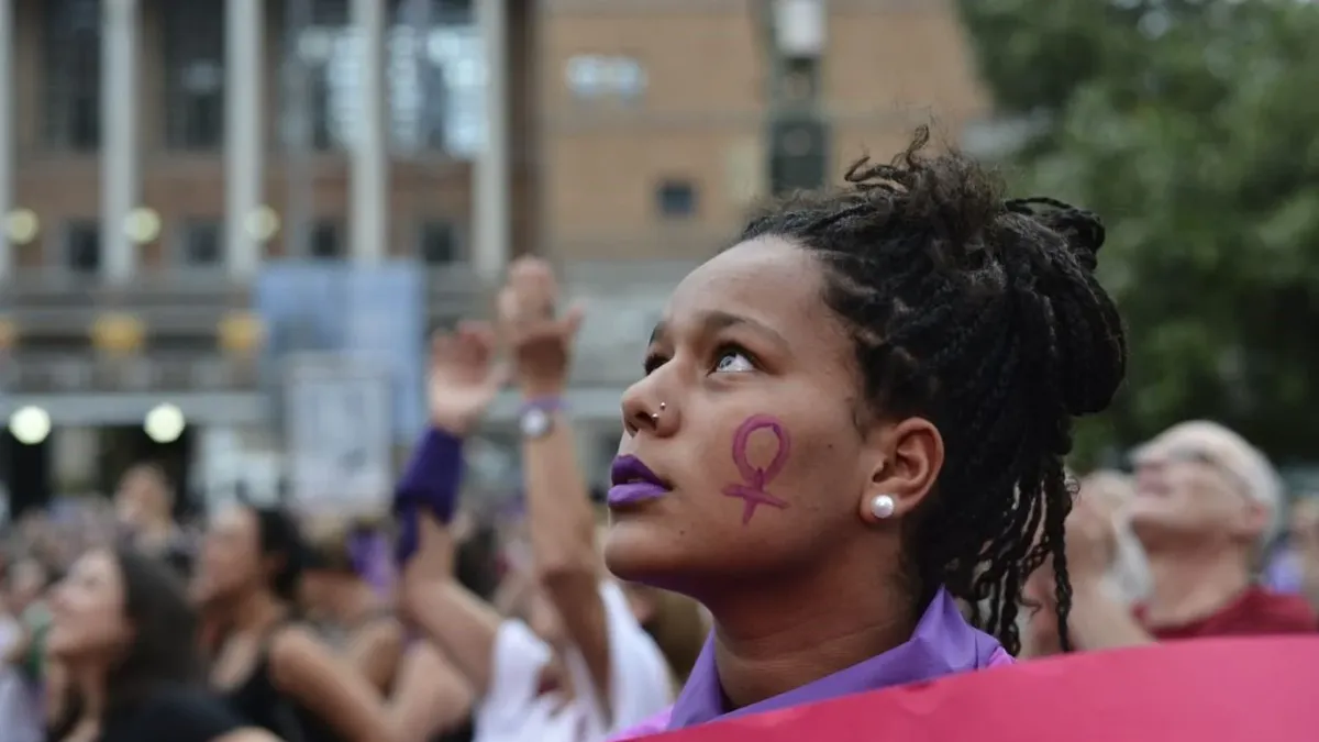 Las Mujeres No Dicen Groserías ¿no Te Vas A Arreglar Para Salir Es Que Los Hombres Son Así 3192