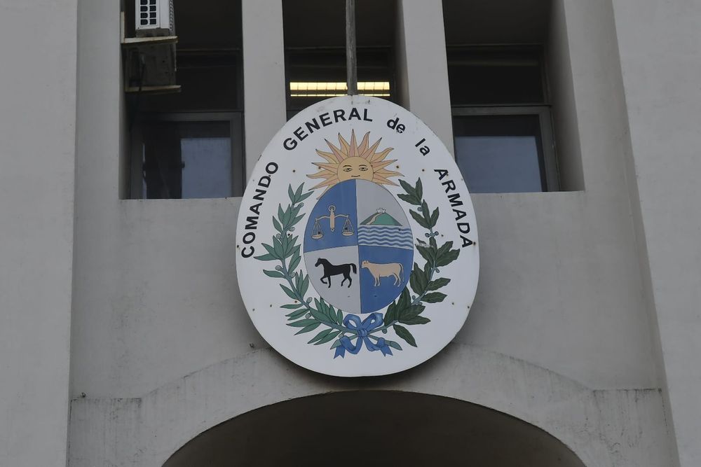 fachada, comando general de la armada.