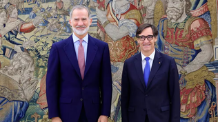 Felipe VI y Salvador Illa