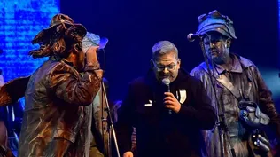 Maxi Orta, de La Trasnochada, en el cuplé donde imita a Marcelo Bielsa.