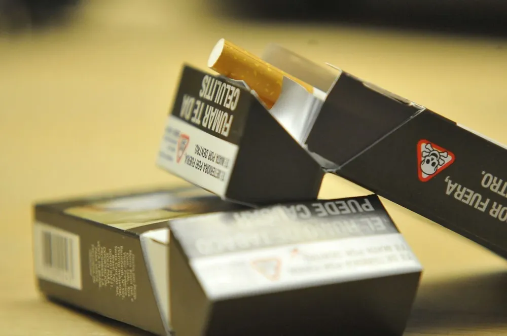 El licenciamiento se refiere a que los quioscos y comercios que vendan cigarros tengan una habilitación dada por el MSP, en particular por el programa de control del tabaco