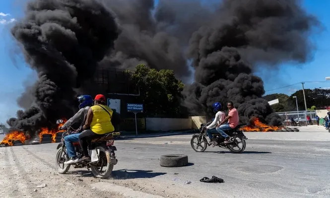 La violencia de las bandas haitianas causó cerca de 5.000 muertos en 2023, de los que más de 2.700 eran civiles, según el último informe de Naciones Unidas.