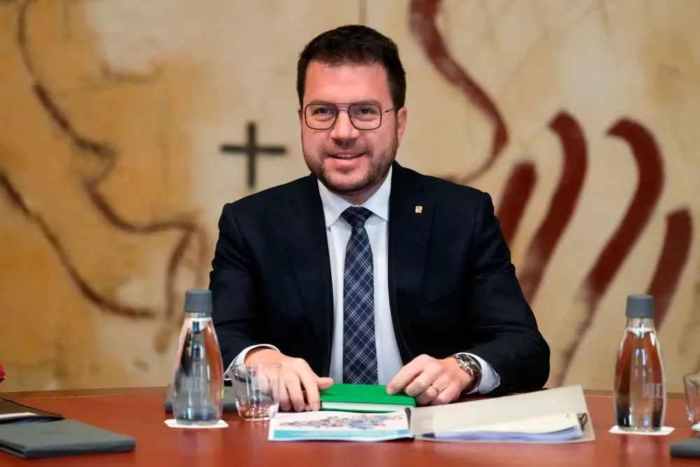 GRAFCAT2079. BARCELONA, 02/04/2024.- El presidente de la Generalitat, Pere Aragonès.