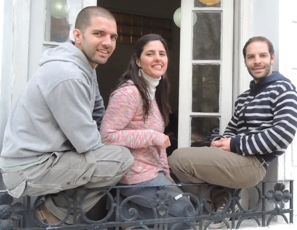 Los hermanos y socios en 2d, Diego,Tamara y Damián Farré.