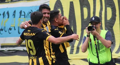 Viatri no jugará más en Peñarol y van por Jonathan Álvez