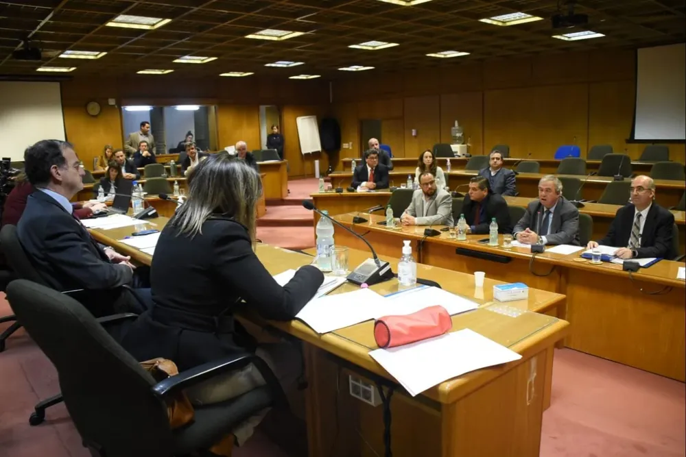 Comisión de Seguridad del Senado que trata irregularidades de Charles Carrera en el Ministerio del Interior, con la presencia del ministro, Luis Alberto Heber, y sin el Frente Amplio