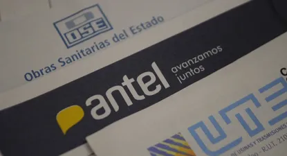 Las tarifas de UTE y OSE subirán 3,5% y 6% respectivamente desde enero.