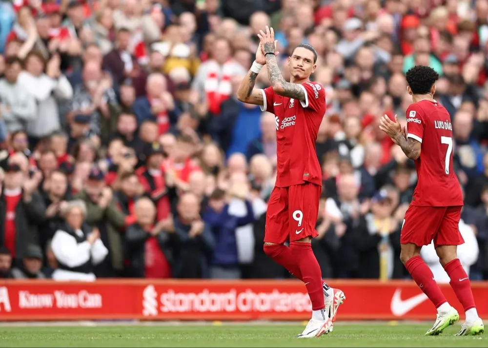 Darwin vuelve a la acción en la Premier League