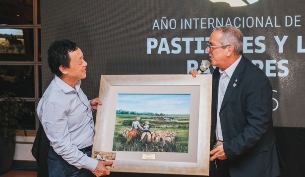 INAC recibió al director general de la FAO.