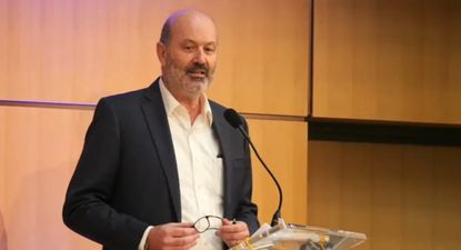 El Gobierno implementa un nuevo régimen de empleo público con restricciones y exámenes de idoneidad