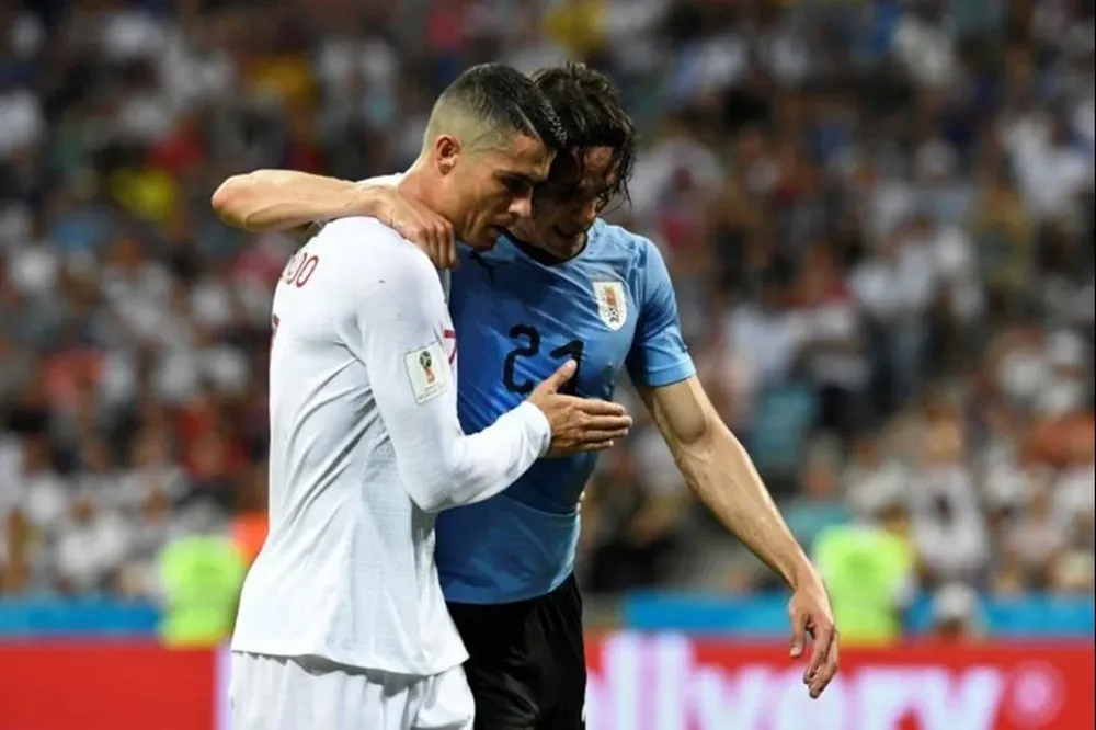 Cristiano Ronaldo y Edinson Cavani en el Mundial de Rusia 2018