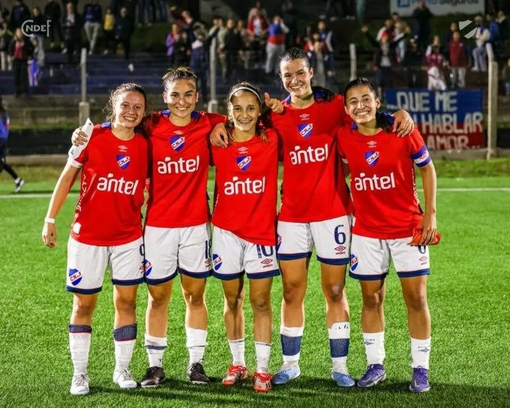 Las goleadoras de Nacional frente a Racing