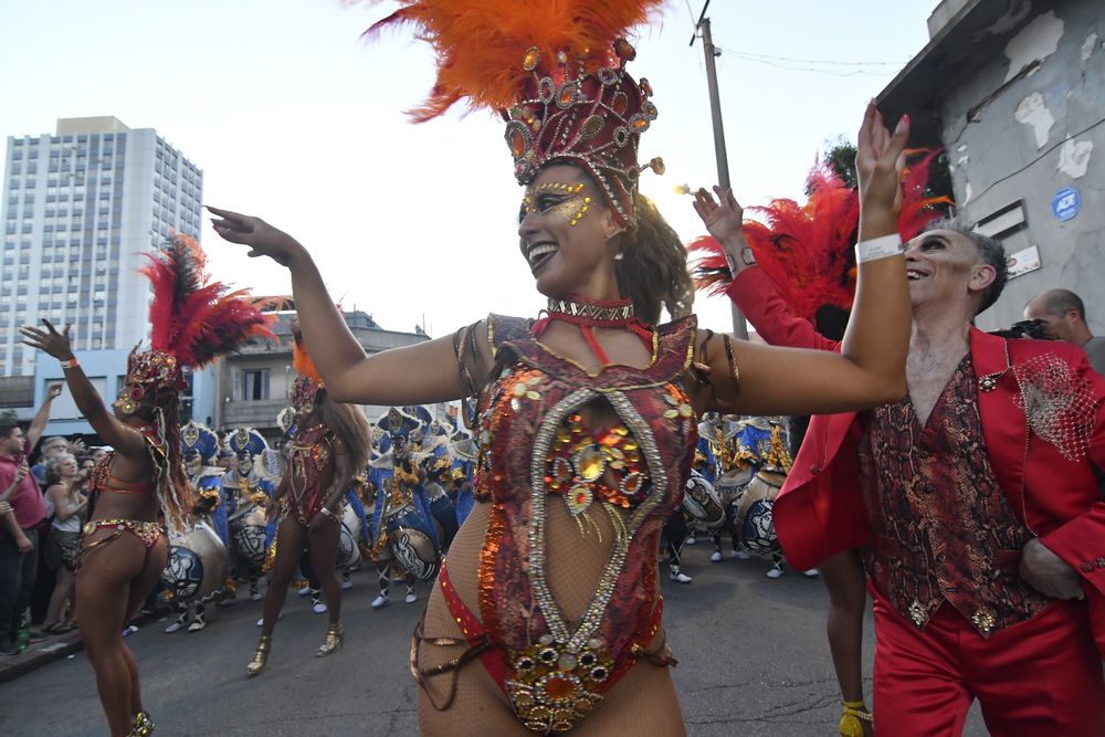 C 1080 ganó, otra vez, el Desfile de Llamadas.
