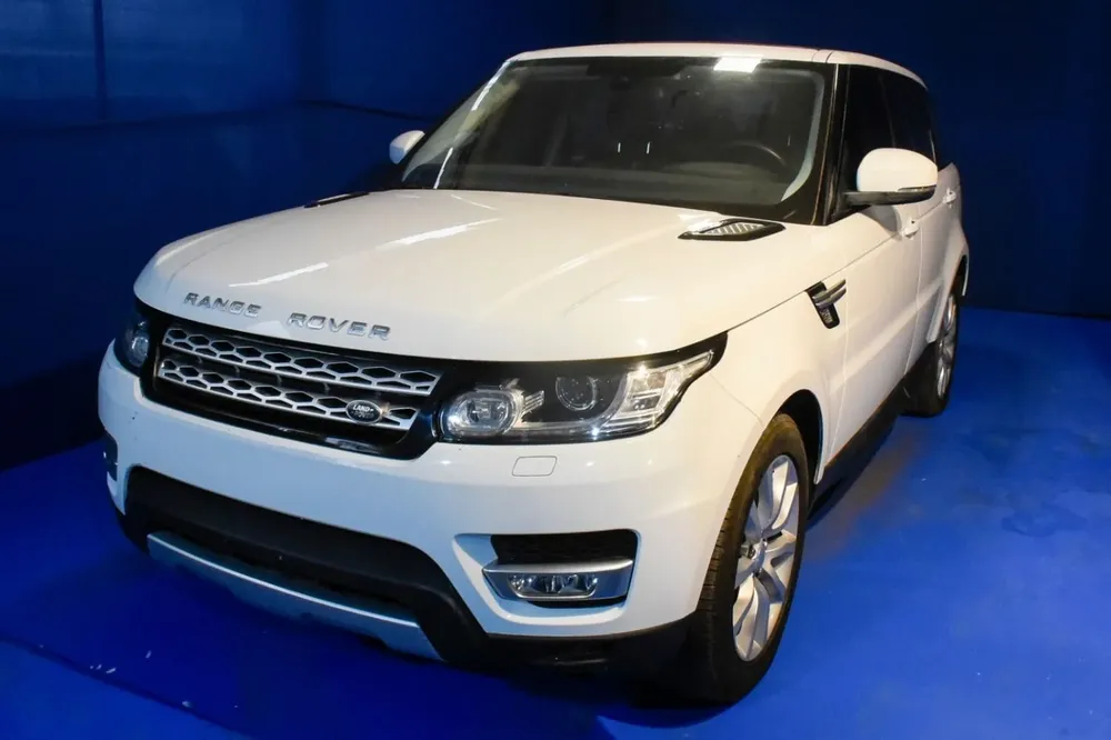 La camioneta Range Rover Sport, del año 2016, que fue subastada en US$ 133 mil. 