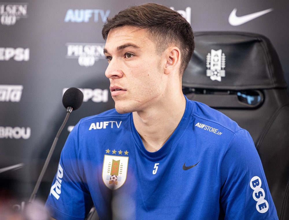Manuel Ugarte habl&oacute; en conferencia de prensa de la selecci&oacute;n de Uruguay