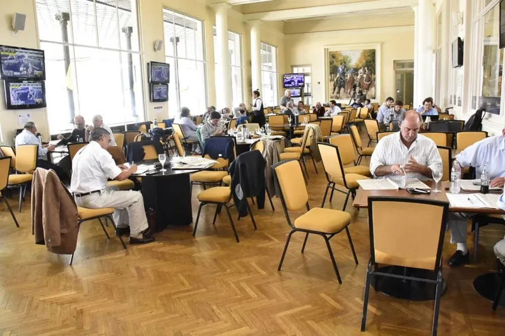 El remate se desarrolla este martes y miércoles en el Hipódromo de Maroñas