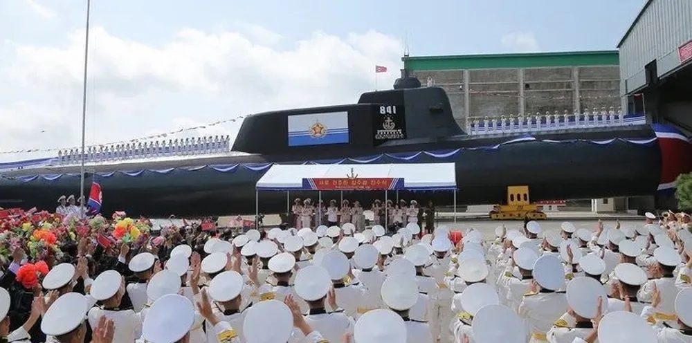 Corea del Norte lanzó un submarino nuclear táctico de ataque