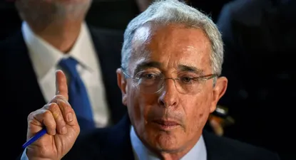uribe da positivo de coronavirus al dia siguiente de ser ordenada su detencion