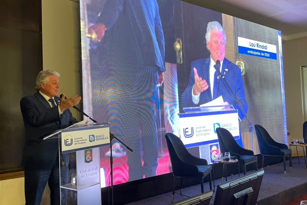 Lou Rinaldi, embajador de Estados Unidos, en el Día de la Exportación