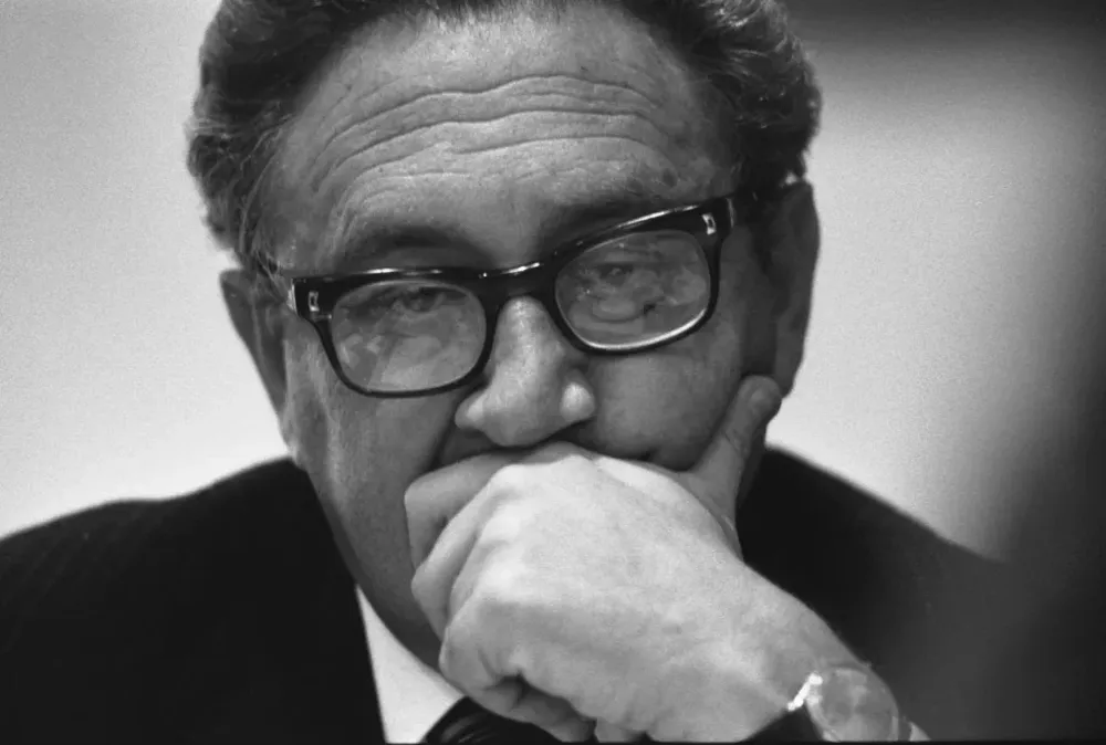 Henry Kissinger nunca debió enfrentar las consecuencias de decisiones que llevaron a la muerte de millones de personas.
