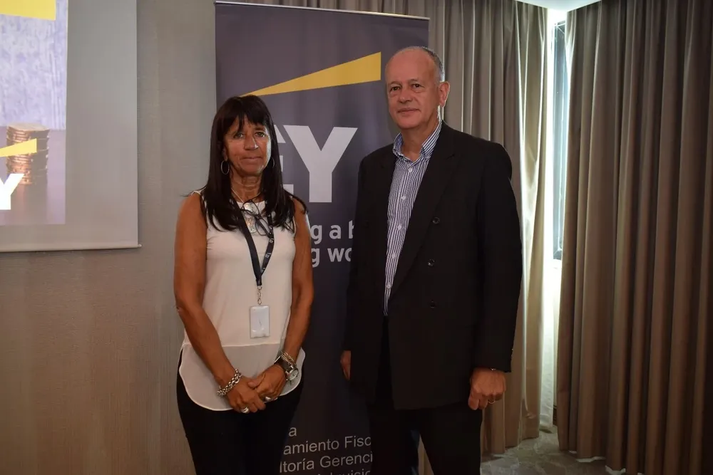 Martha Roca y Fernándo Riggio