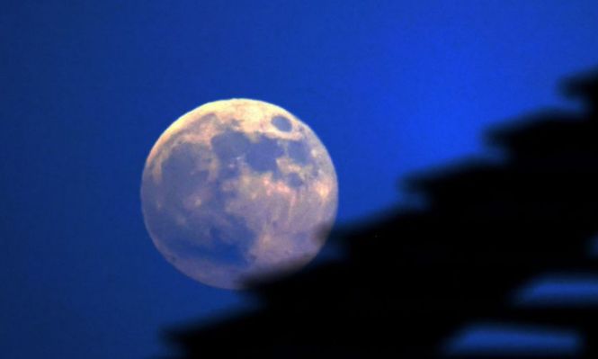 Última Superluna de 2025: la hora exacta en la que se podrá ver hoy el fenómeno desde Uruguay