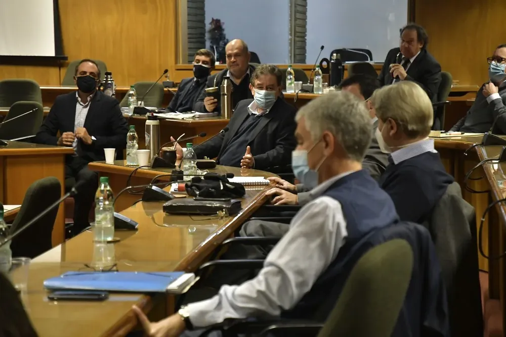 Diputados de la coalición se reunieron con representantes del equipo económico por la Rendición de Cuentas