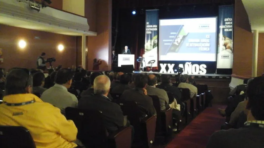 Estiman difícil que los precios de la soja suban como lo venían haciendo dijo conferencista