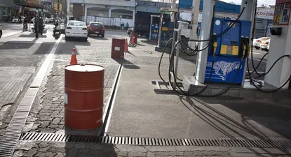 Empieza a notarse el desabastecimiento de nafta en estaciones