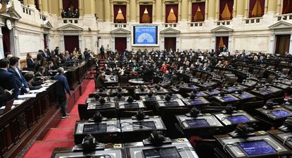 No se pudo dar la sesión anti Adorni por una lectura clave del oficialismo.