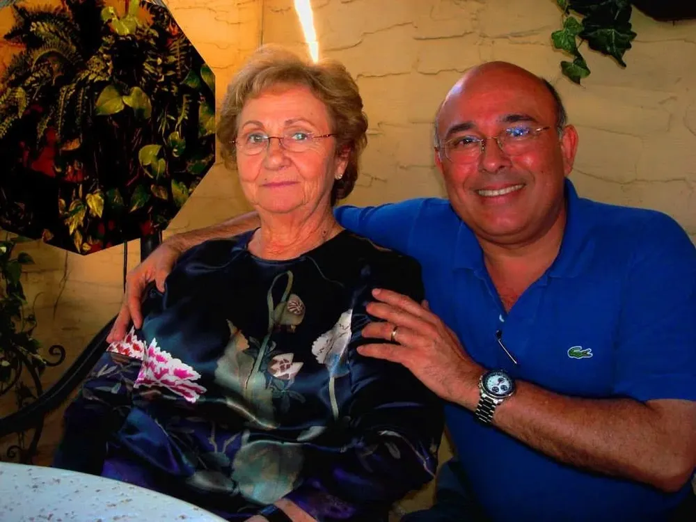 Juanita Castro fue una ferviente opositora del gobierno cubano e incluso colaboró con la CIA bajo el seudónimo de “Donna”, según lo relata en sus memorias .