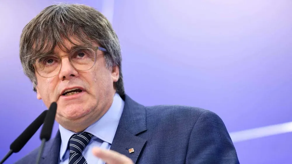 Puigdemont envió un mensaje por las redes sociales.