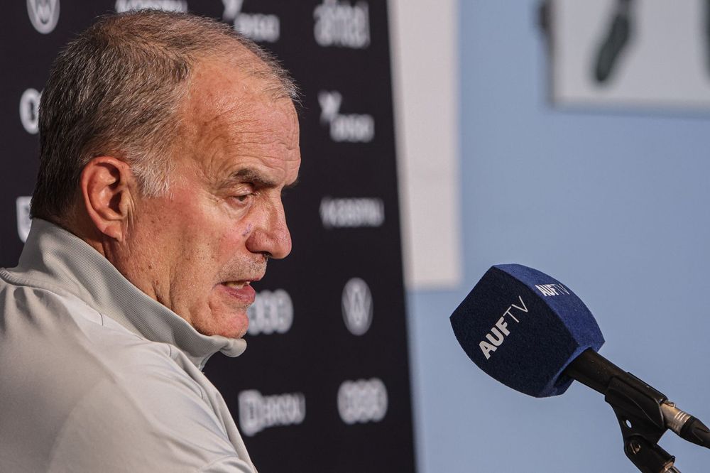Marcelo Bielsa en conferencia de prensa&nbsp;