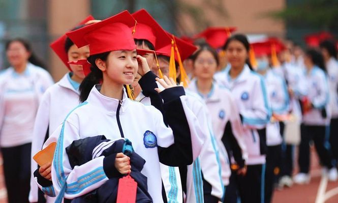 Estados Unidos se está convirtiendo en una opción difícil para los estudiantes chinos que desean estudiar en el extranjero.