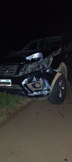 Así quedó la camioneta que chocó contra el adolescente de 15 años en Artigas