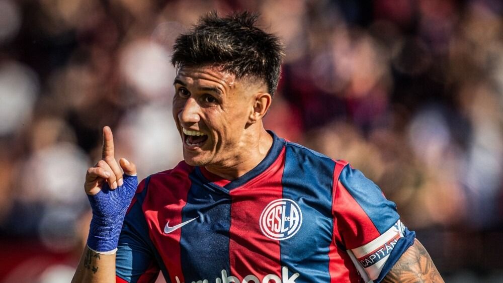 Adam Bareiro fue convocaso a la Selección de Paraguay