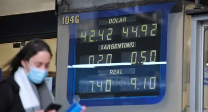 En algunas pantallas de los cambios el dólar se ofrecer por debajo de $ 45 para la venta.