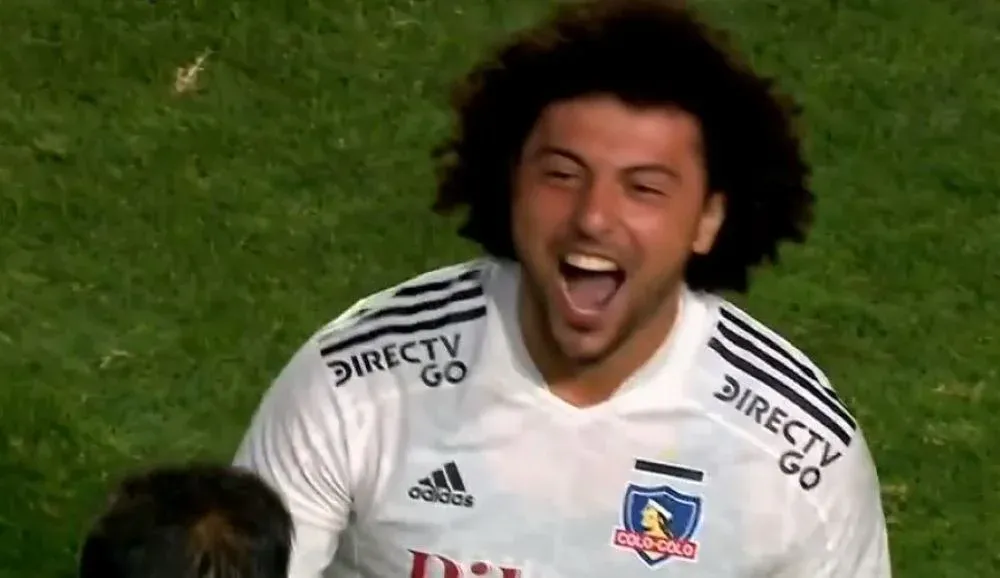El grito de gol de Maxi Falcón para Colo Colo en el clásico ante la U de Chile