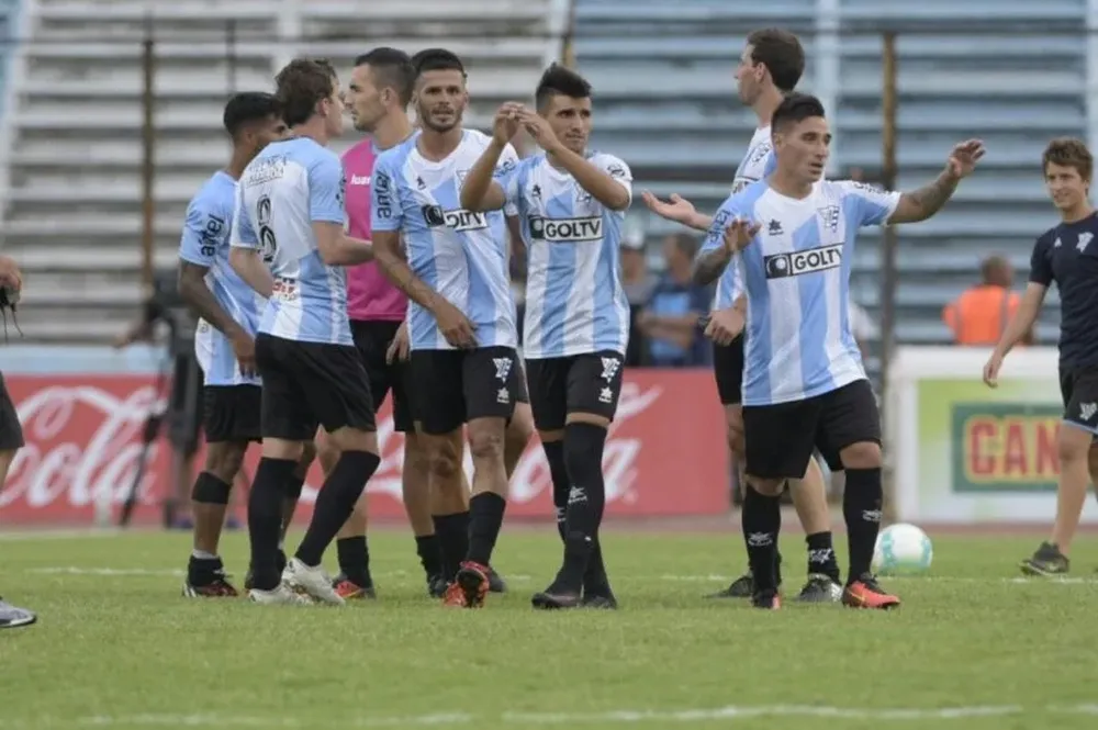 Cerro comenzó con festejo el Apertura 2017