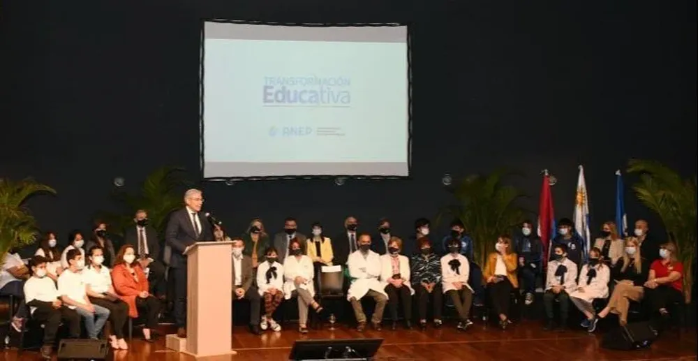 Acto de Anep se realizó en la Torre de las Telecomunicaciones