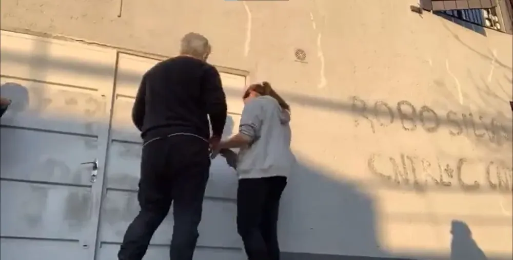 El presidente del Codicen compartió en Twitter el video un día después de que su casa amaneciera vandalizada