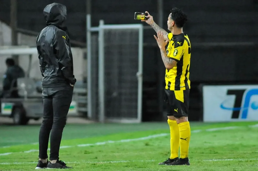 Fabián Estoyanoff se tomó una selfie en su despedida de Peñarol