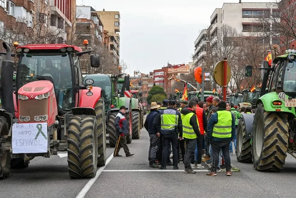 Los agricultores llaman a tomar Madrid desde esta medianoche.