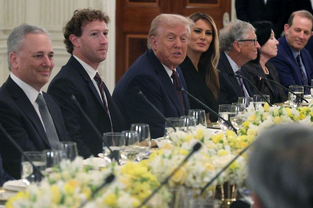 Trump con CEOs tecnológicas - 4-9-25 - AFP