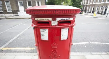 Privatizan el servicio postal Royal Mail de casi 500 años