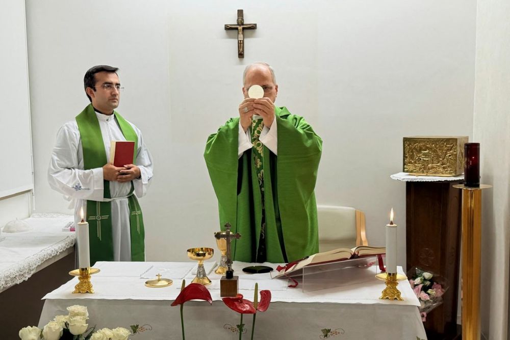 AFP__20261016__D3H66KE__v3__MidRes__ItalyVaticanReligionPopeHealth