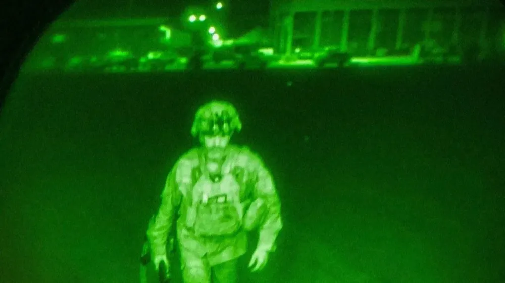 Un mayor general fue el último soldado de EEUU en salir de Afganistán