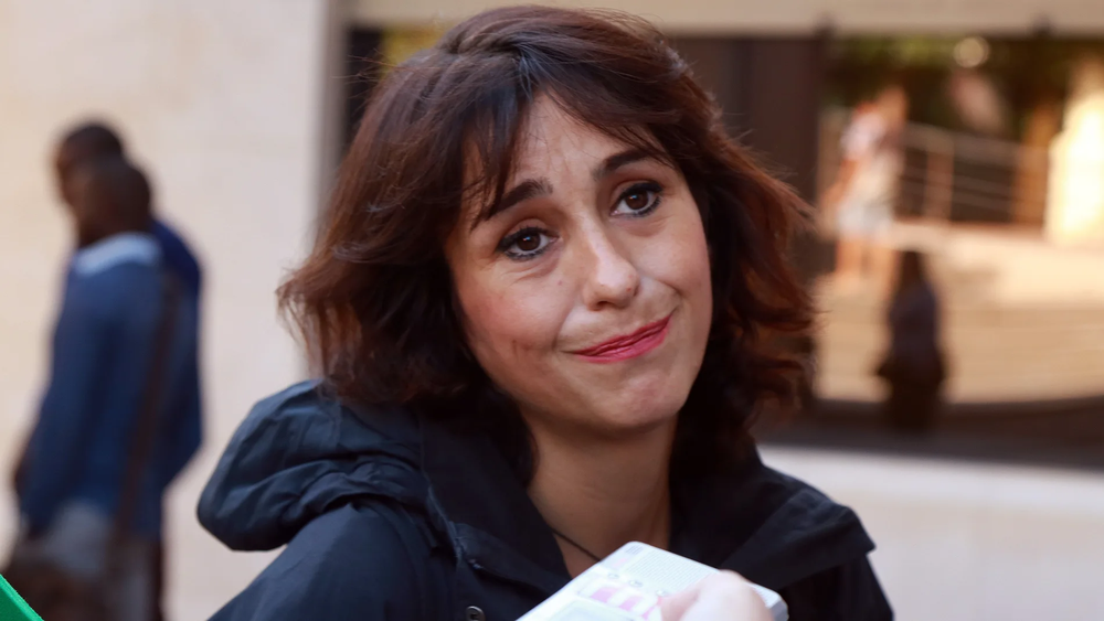 Juana Rivas, a la salida de un juzgado en plena disputa con su ex merido por la tenencia de su hijo menor.