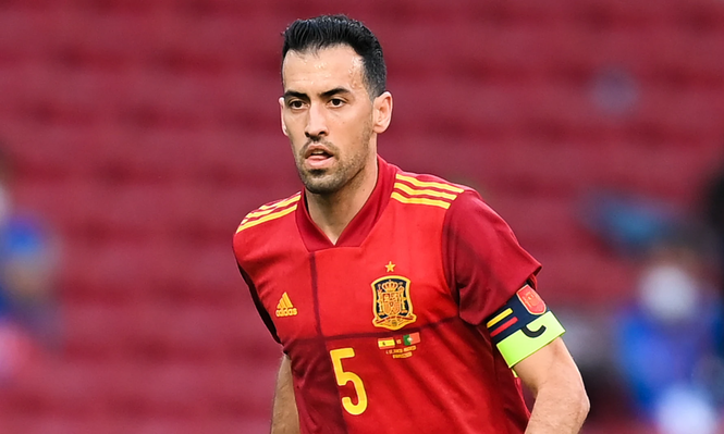 El ex Barcelona Sergio Busquets anuncia su retiro y deja una huella histórica en el fútbol español
