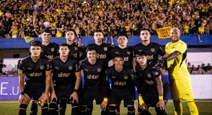 El equipo de Peñarol que debutó en la Copa de la Liga AUF